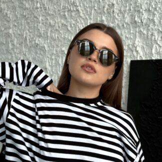 Лонгслів у смужку базовий з чорним коміром