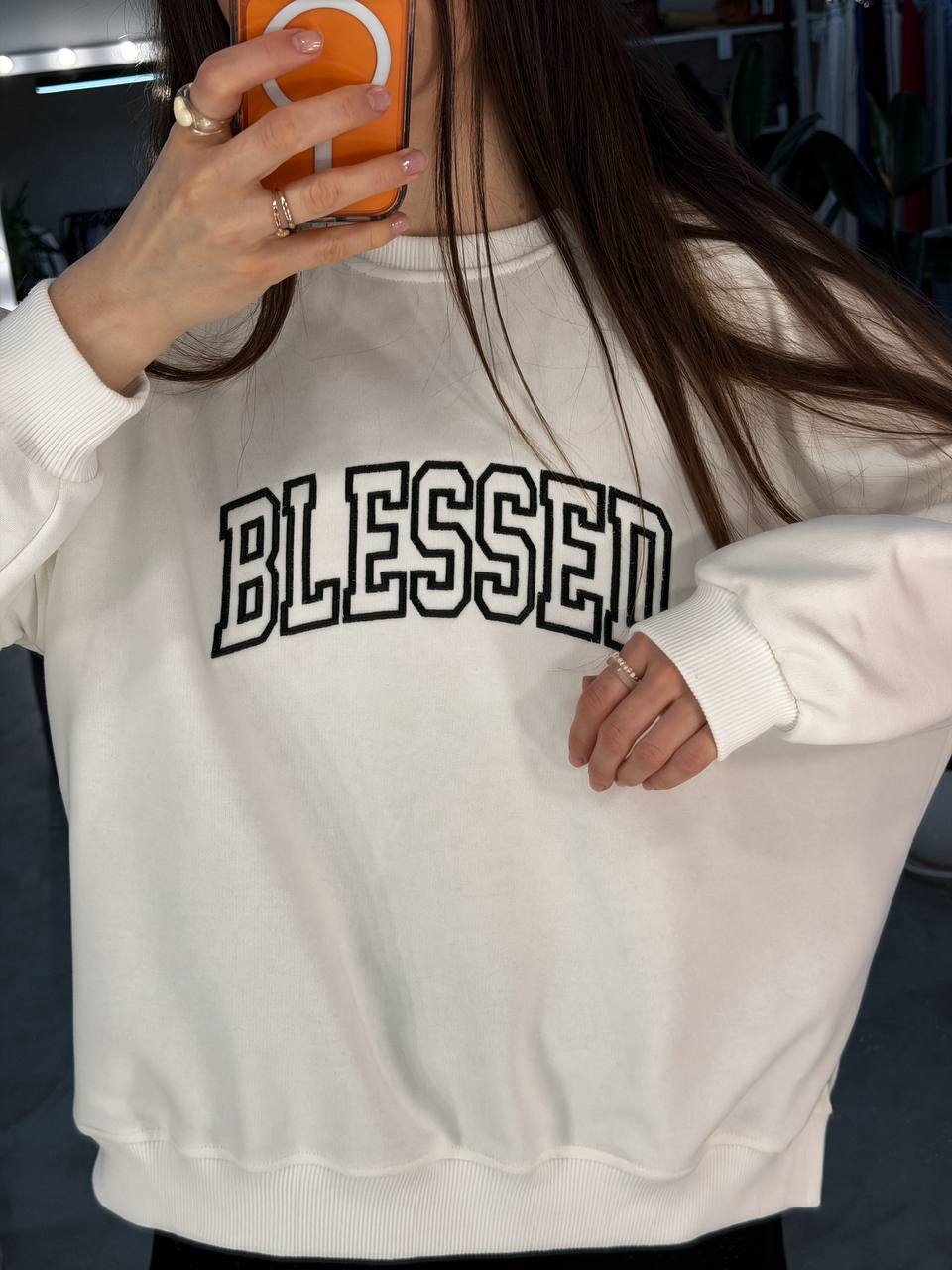 Світшот шампань blessed обʼємна вишивка чорна - Зображення 7